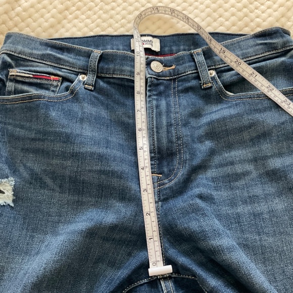 Tommy Hilfiger Distressed Boyfriend Jeans - Size 6/28 - Picture 9 of 11